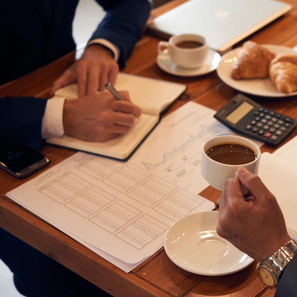 Reunión de trabajo del equipo de Tax & Legal de Bórquez Consultores en Santiago
